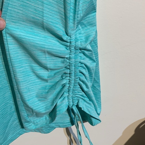 ACX active 1x really soft and slinky top with detailed back - Picture 3 of 5